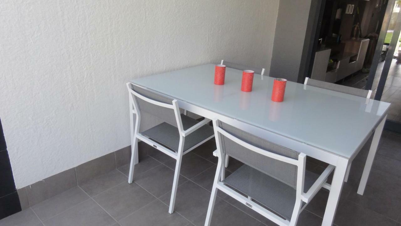 Oasis Beach 5 Apartman Orihuela Kültér fotó