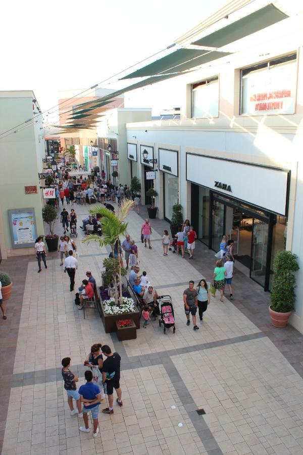 Oasis Beach 5 Apartman Orihuela Kültér fotó