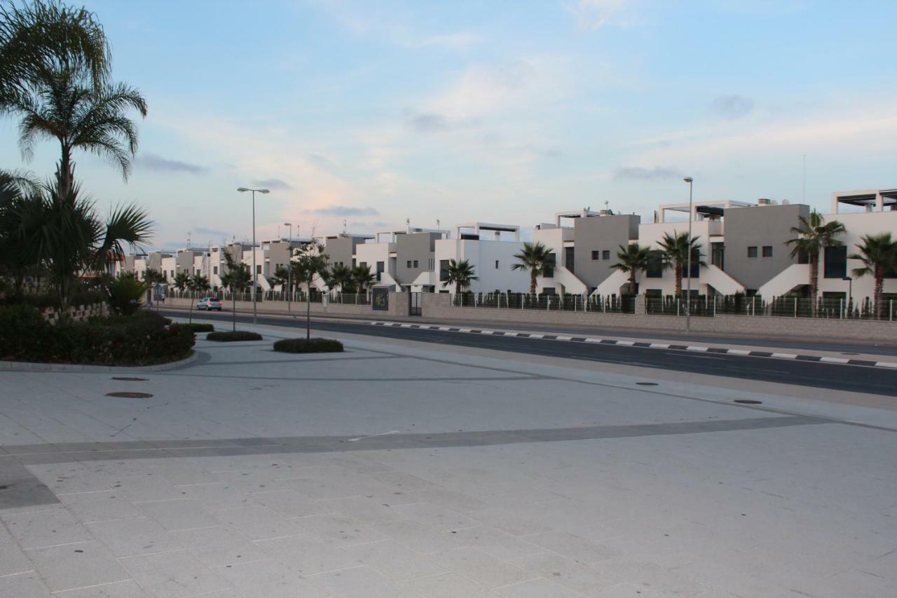 Oasis Beach 5 Apartman Orihuela Kültér fotó
